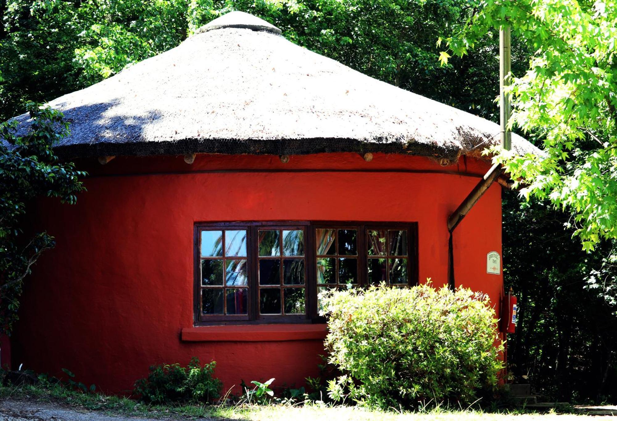 Away With The Fairies Nature Lodge And Backpackers Hogsback Exterior foto